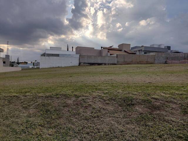 #tr200pla - Terreno para Venda em Mogi Mirim - SP