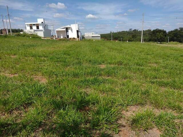 #tr150rmaR - Terreno para Venda em Mogi Mirim - SP