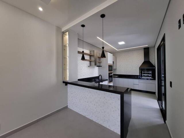 #870rmaj - Casa para Venda em Mogi Mirim - SP - 2