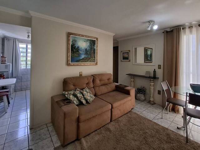 Apartamento à Venda no Condomínio Nazareth em Mogi Mirim, Im